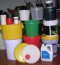 【供應(yīng)塑料油桶】?jī)r(jià)格,廠家,圖片,塑料桶/罐,鄭州市中原區(qū)優(yōu)盛塑料制品廠-